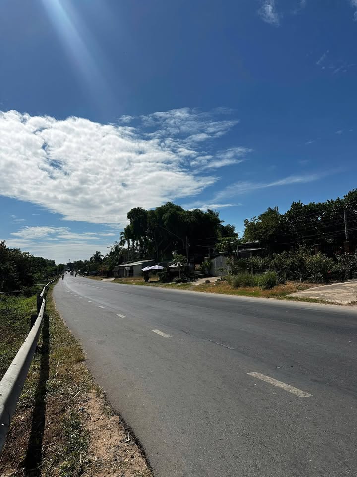 Đất Vàng Quốc Lộ 22b Tân Biên 240m² - Sổ Hồng Sẵn Sàng