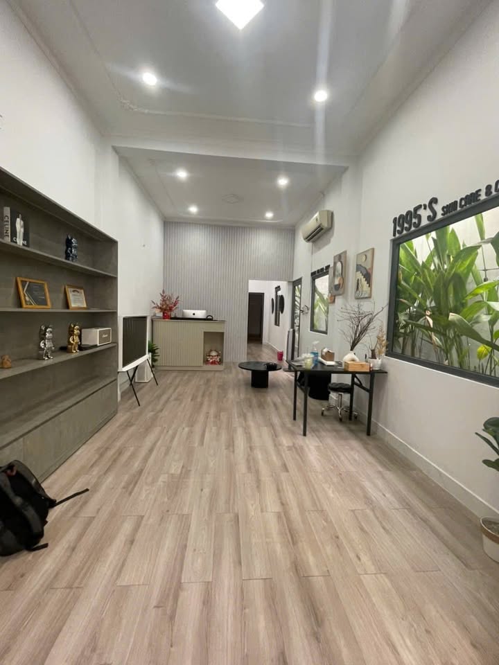 Nhà Nguyên Căn Mặt Tiền K300 Tân Bình - Kinh Doanh Đa Ngành, 19 Triệu/Tháng