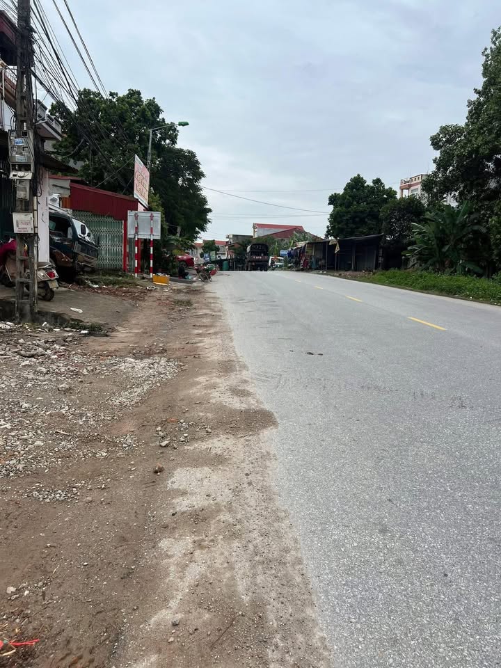 Bán Nhà Mặt Tiền QL37 Hiệp Hòa, Bắc Giang - 76m² Kinh Doanh Ngay