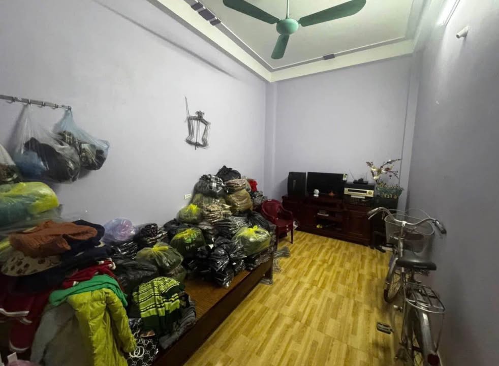 Nhà riêng Khu TĐC Lộc Vượng 36m² - Sẵn sàng ở ngay!