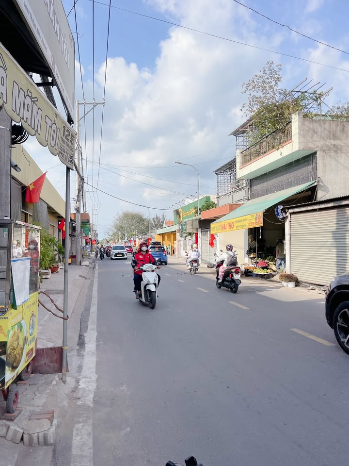 Nhà Mặt Tiền Trịnh Thị Miếng Hóc Môn 80m² - Kinh Doanh Đắc Lộc