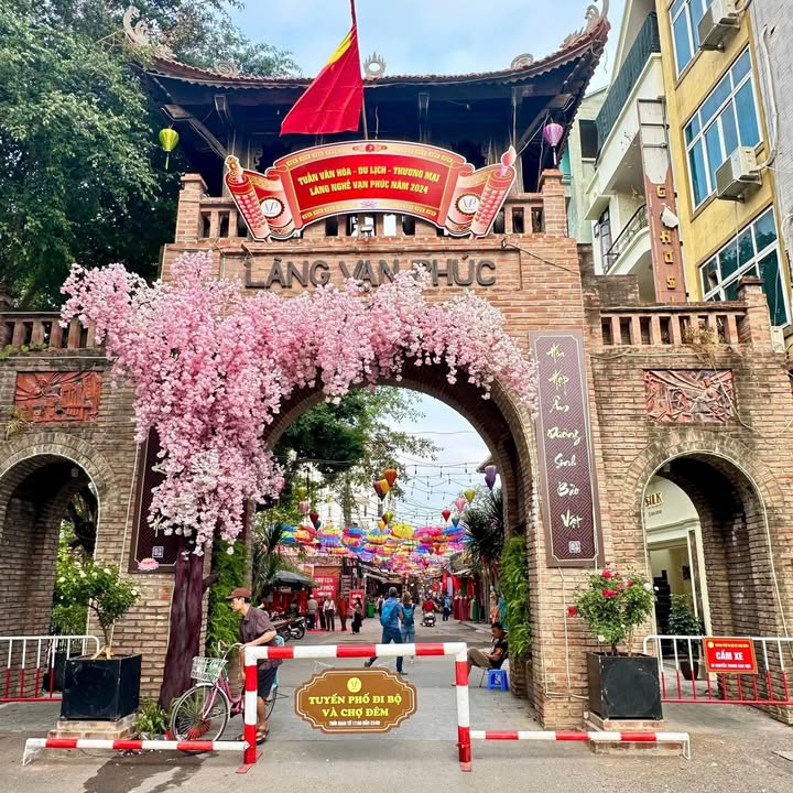 Nhà Phố Lụa Hà Đông 32m² 5 Tầng Full Nội Thất - Sẵn Sàng Đón Chủ Mới