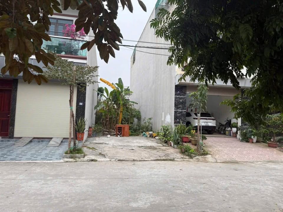 Lô đất vườn Ninh Sơn, Hoa Lư 100m² - Sổ đỏ chính chủ, tiềm năng sinh lời!