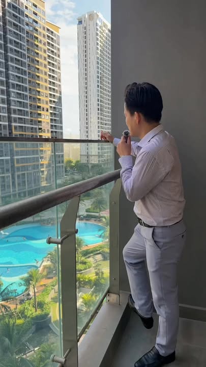 Căn hộ Vinhomes Grand Park 59m² - Tầng Trung View Đẹp, Sổ Hồng