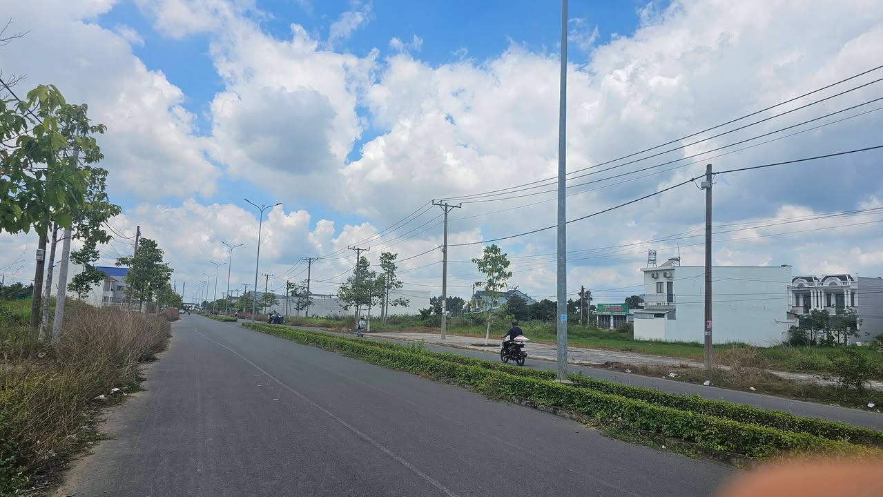 Đất Nền KĐT Minh Linh Vĩnh Long 112m² - Sẵn Sàng Xây Dựng, Vỉa Hè 7m