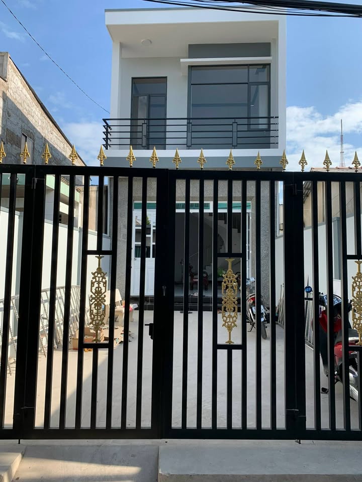 Nhà Riêng Phạm Thái Bường Vĩnh Long 136.8m² - Ô tô vào tận nhà!