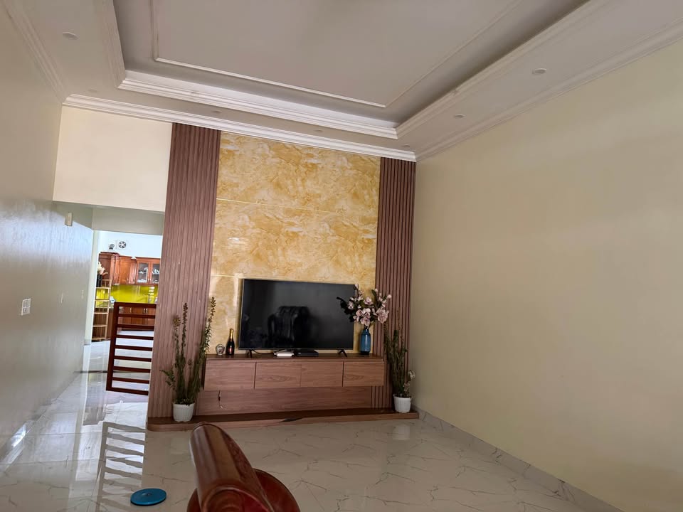 Nhà Mặt Tiền Nguyễn Huệ, Hoa Lư, Ninh Bình - 100m² KD Sầm Uất