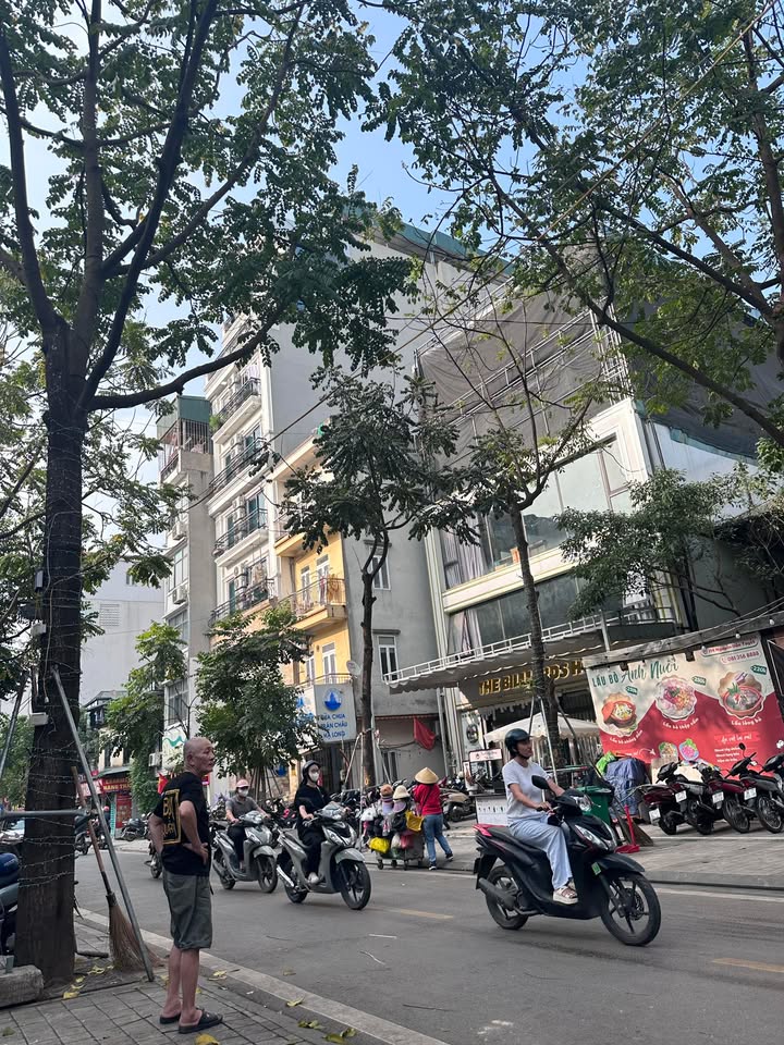 Nhà nguyên căn Thành Công Ba Đình 50m² - Vị trí đẹp, ngõ rộng!