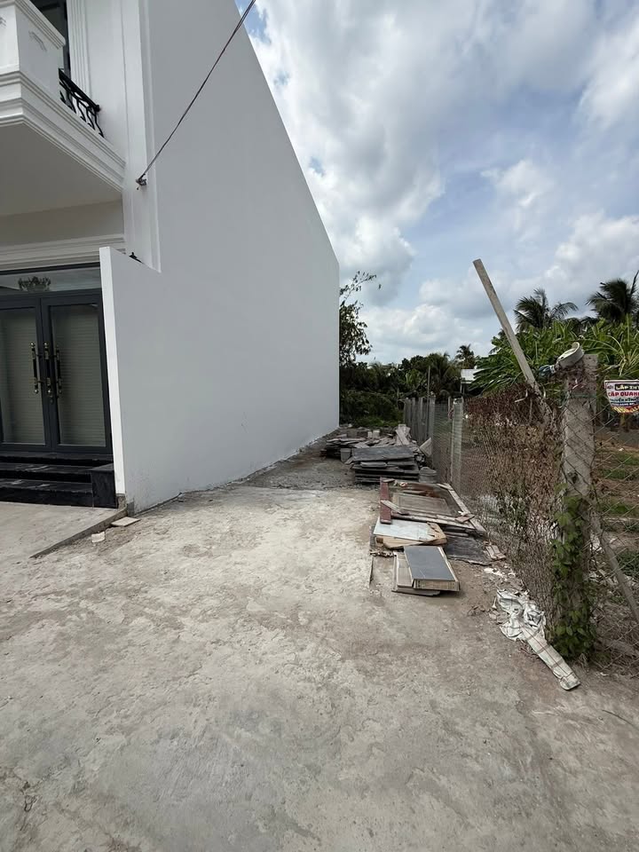 Đất Nở Hậu 80m² Đường Nguyễn Công Bình, Mỹ Tho - Giá 1 Tỷ xxx