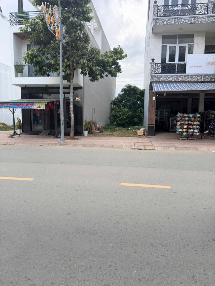 Nhà phố mặt tiền Nguyễn Công Bình, Mỹ Tho 115m² - Kinh doanh đắc địa!