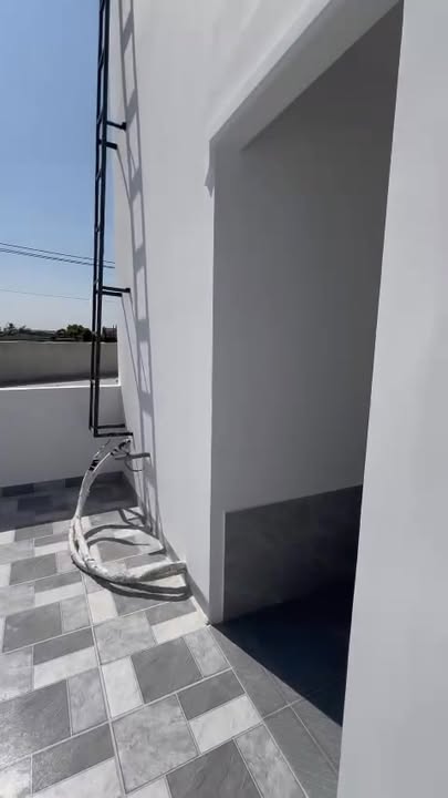 Nhà Hẻm 74 Nguyễn Chí Thanh 165m² 2.65 tỷ - Ô tô vào tận nhà