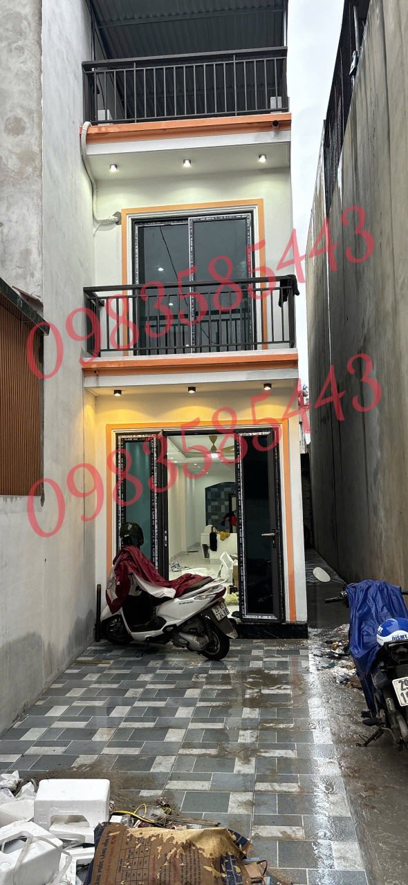 Nhà 2 Tầng + Tum Đường Apphan, Cầu Giấy - Kinh Doanh & Ở, Giá Dưới 3 Tỷ