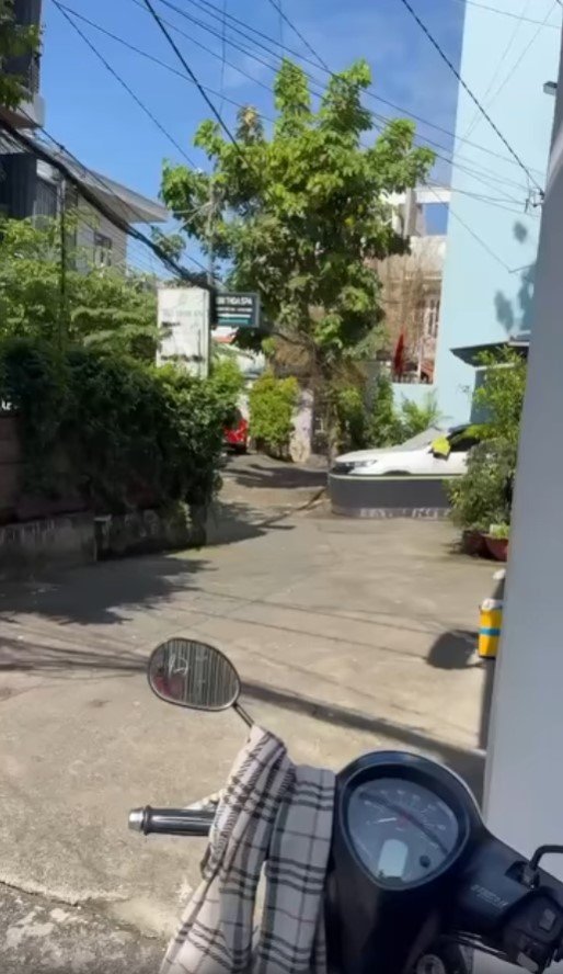 Nhà Cho Thuê Gò Vấp - 2PN, 1 Lầu, Xe Hơi Vào Nhà - 6 Triệu/Tháng