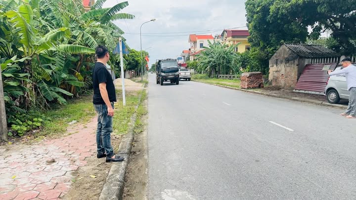 Đất Vàng Lương Tài 113m² - Trục Chính, Sát Vin Group, Giá 3.1 Tỷ