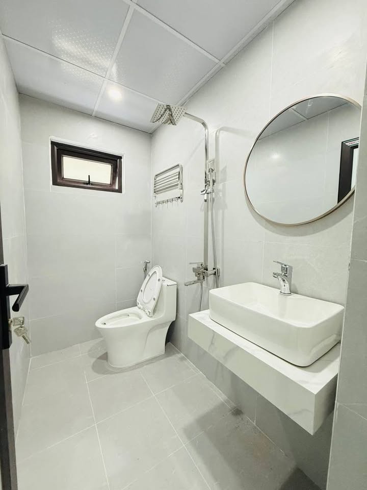 Nhà Mặt Tiền Kinh Doanh 41.6m² Quỳnh Phụ - Sẵn Sàng Đầu Tư