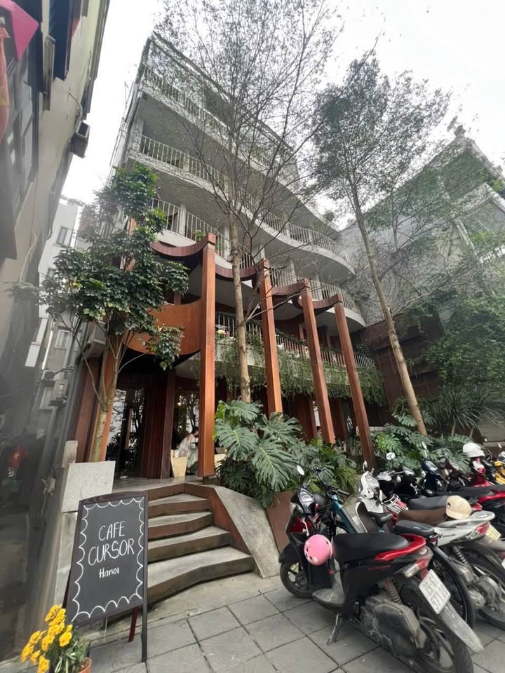 Nhà phố Nguyễn Đình Thi 152m² giá 169 tỷ - Mặt tiền kinh doanh