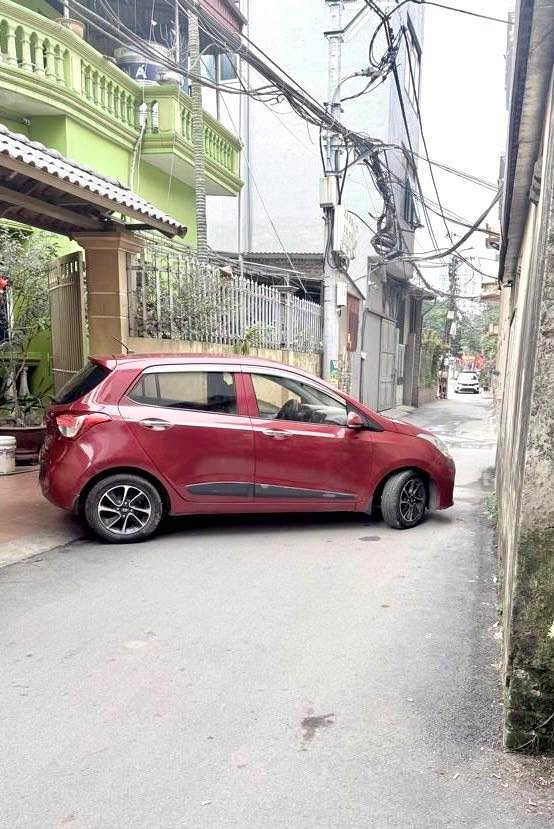 Nhà Phố Phúc Lợi 30m² - Ngõ Ô Tô Đỗ Cửa, Giá 6.3 Tỷ