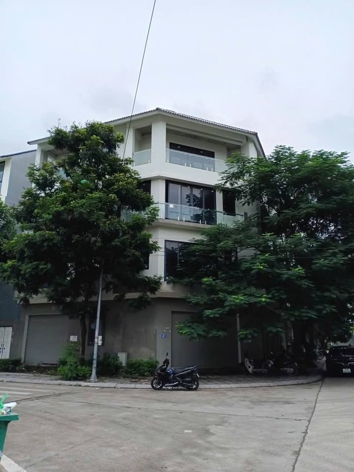 Shophouse Geleximco 67m² lô góc - Ngay TTTM, Sổ đỏ chính chủ