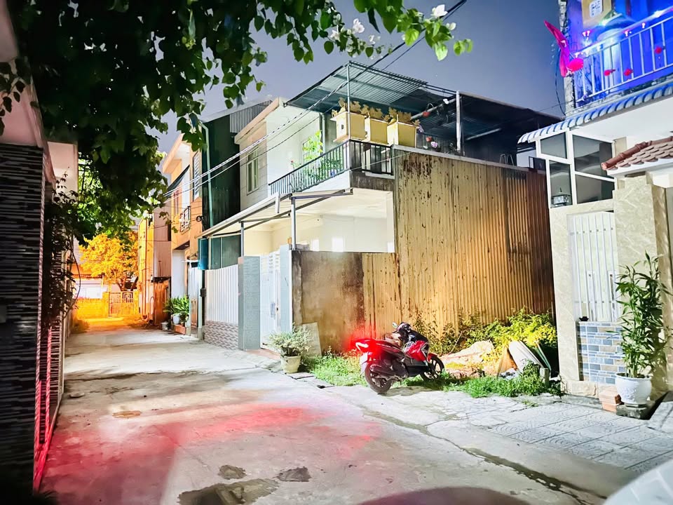 Bán đất Kiệt Hoàng Quốc Việt Huế 77m² giá 2.2 tỷ - Gần Aeon Mall