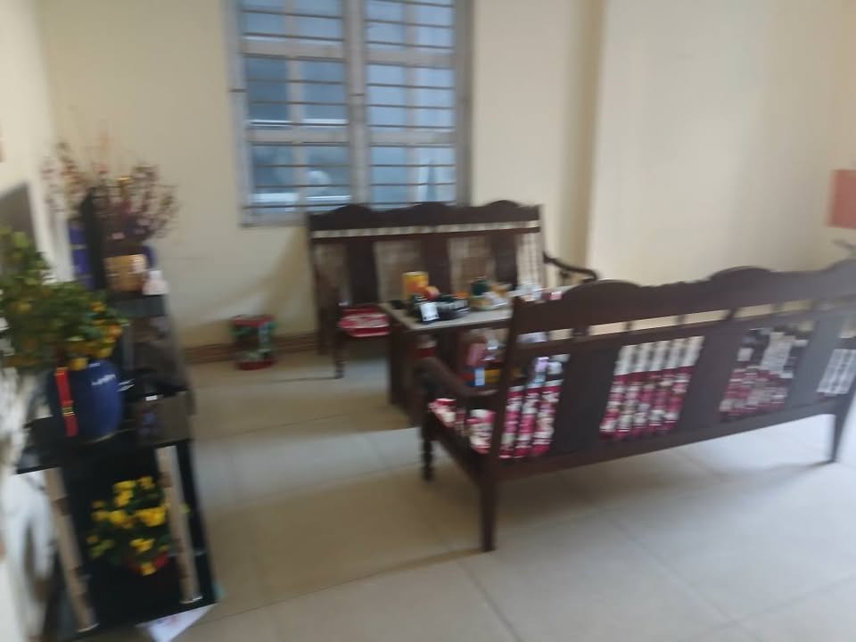 Nhà 2 Tầng Phường Đề Thám, Cao Bằng - 91m², 3PN, Sổ Đỏ