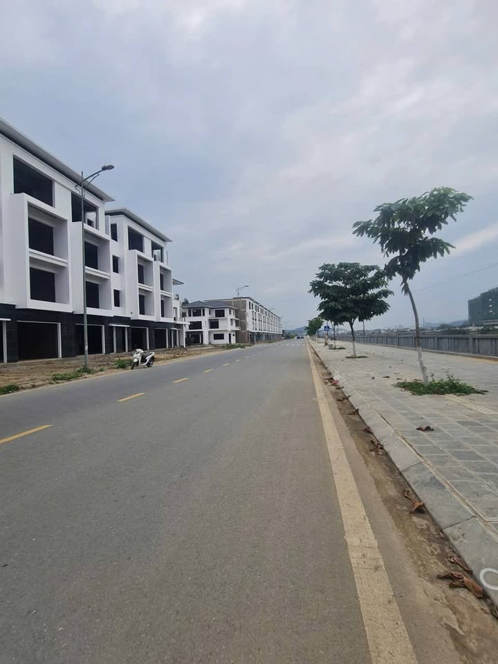 Nhà liền kề An Dương Vương, Lào Cai 123.5m² - Đầu tư sinh lời vượt trội!