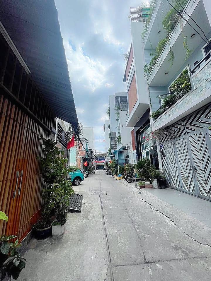 Nhà Hẻm Xe Hơi Phú Thọ Hoà, Tân Phú - 16m² Giá 2.8 Tỷ