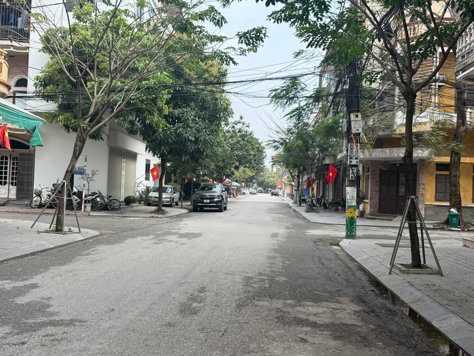 Nhà phố Lý Thái Tổ Ninh Bình 68m² - Vị trí đắc địa kinh doanh ngay!