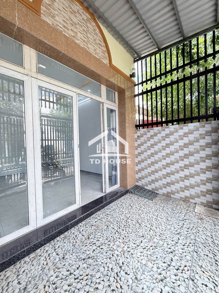 Nhà nguyên căn KDC Hàng Bàng 76m² - Ô tô vào tận nhà!