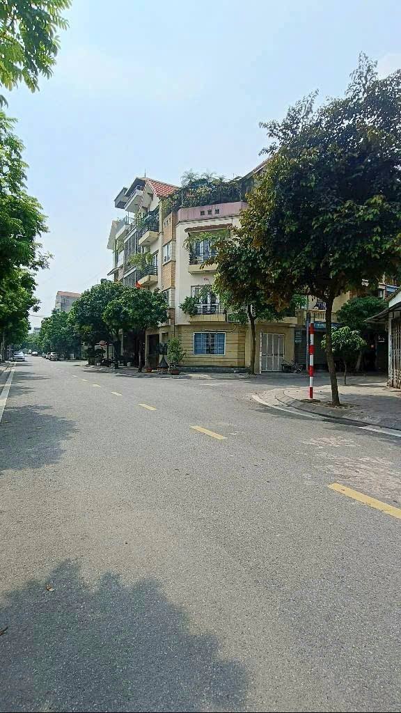 Đất Phường Việt Hưng Long Biên 73m² - Sổ đỏ chính chủ