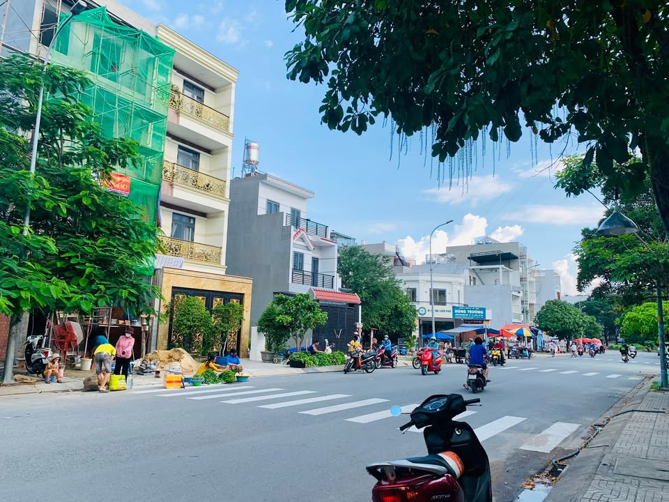 Đất nền TĐC Linh Xuân Thủ Đức 90m² - Sổ đỏ chính chủ, hạ tầng hoàn thiện!