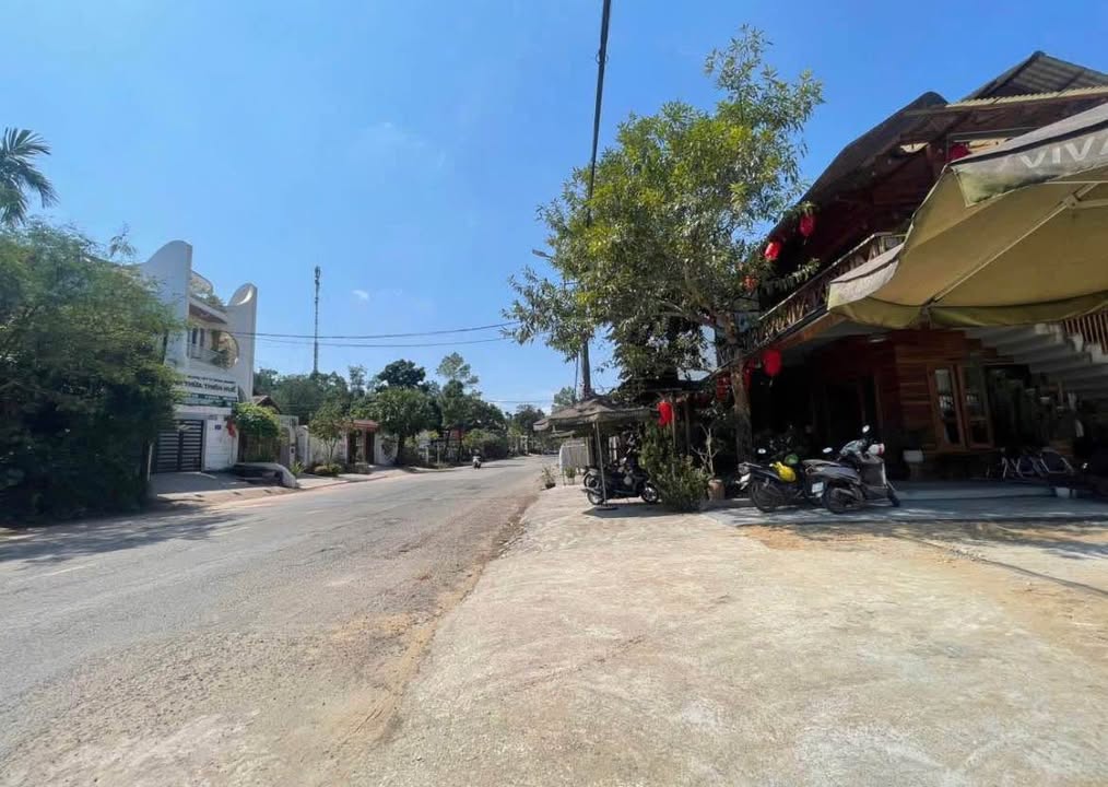 Nhà Phố Lê Ngô Cát, Huế 100m² - Mặt tiền kinh doanh đắc địa!