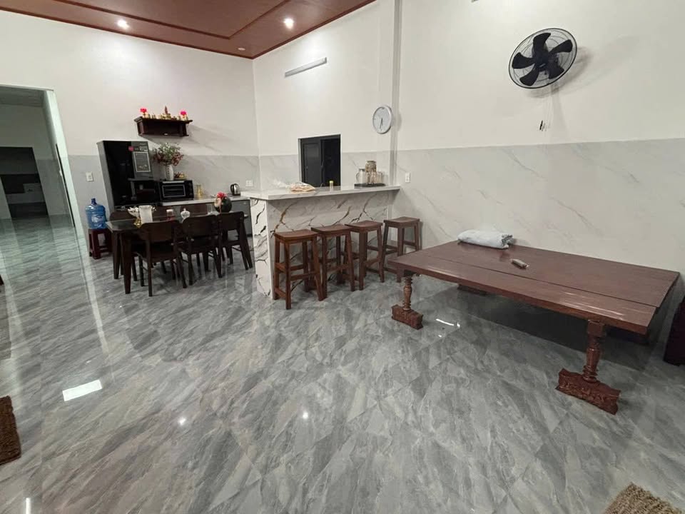 Cho thuê nhà 2PN full nội thất đường Duy Tân, Tam Kỳ - Giá 4 triệu/tháng