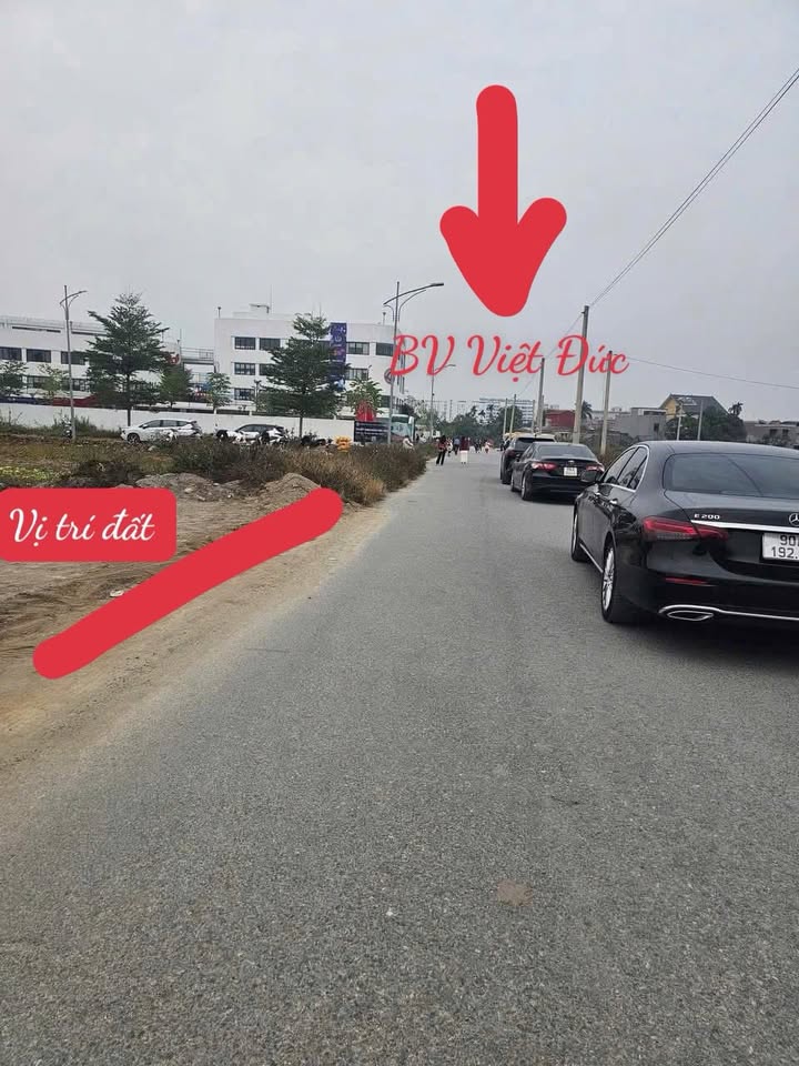 Mặt Tiền Kinh Doanh Phủ Lý - Ngay Cổng Trường Mensa, 90m², Sẵn Sổ Đỏ