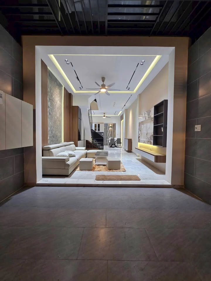 Nhà 3 Tầng Full Nội Thất Đường TL57, Quận 12 - 4.85 Tỷ