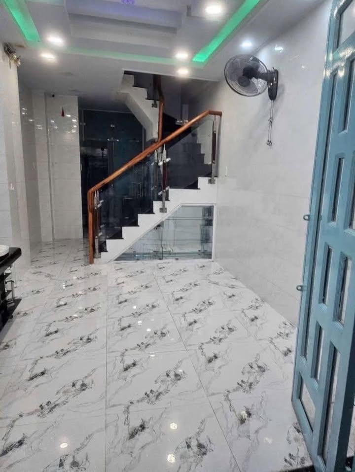 Nhà Riêng Tôn Thất Thuyết Quận 4 96m² - Sẵn sàng ở ngay!