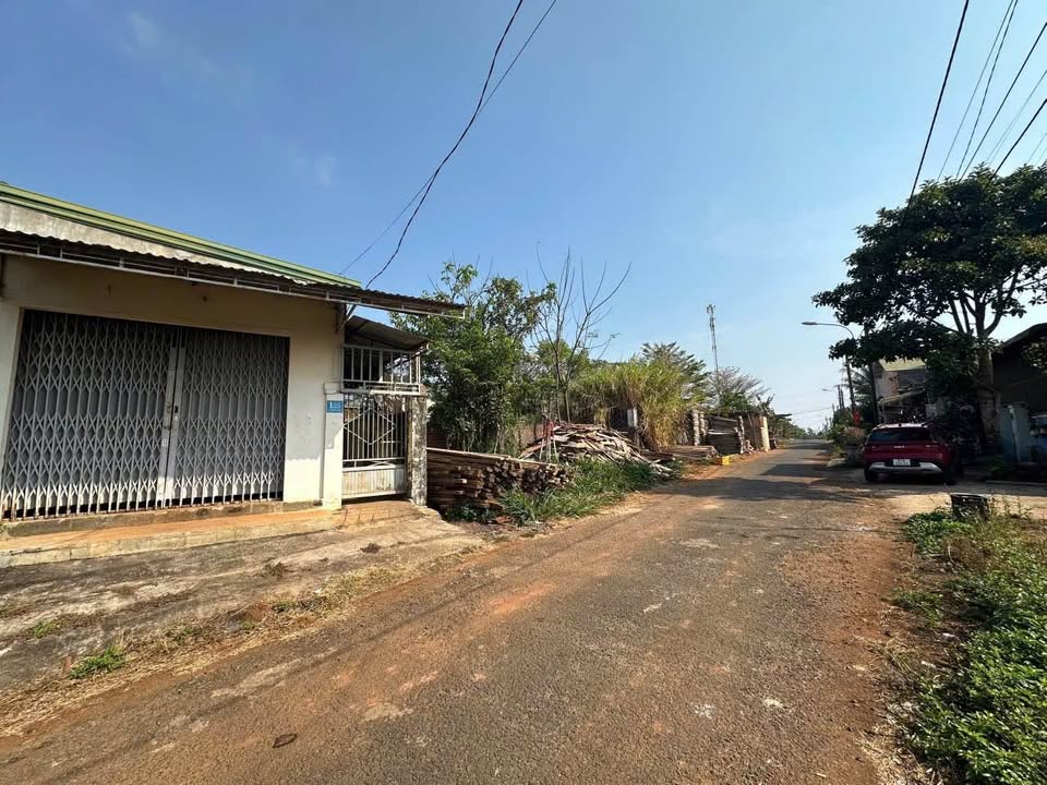 Đất Nền Lê Thành Phương Pleiku 150m² Sổ Đỏ Chính Chủ Giá Chỉ 1.2x Tỷ