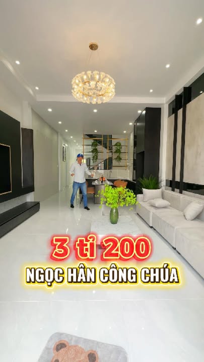 Nhà Mặt Tiền Ngọc Hân Công Chúa Rạch Giá - KD Vừa Ở, 101m², Sẵn Sổ Hồng