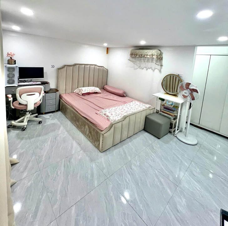 Nhà riêng Định Công Thượng 54m² chỉ 1.95 tỷ - Ô tô vào tận nhà!