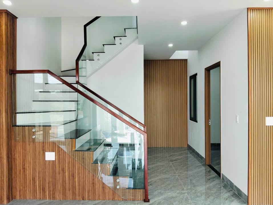 Nhà 2 Tầng Hoà Quý, Đà Nẵng - 80m², 3PN, Hướng Đông Nam - 3.65 Tỷ