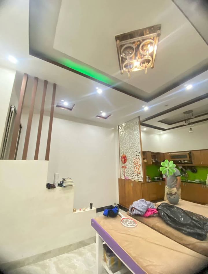 Nhà riêng Phường Trương Quang Trọng 100m² chỉ 1.3 tỷ - Ô tô vào tận nhà!