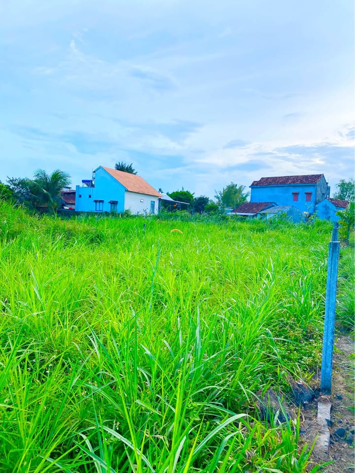 Đất Vườn Tịnh Khê Quảng Ngãi 400m² - Sổ Đỏ Full Thổ Cư, Giá Đầu Tư 1.15 Tỷ