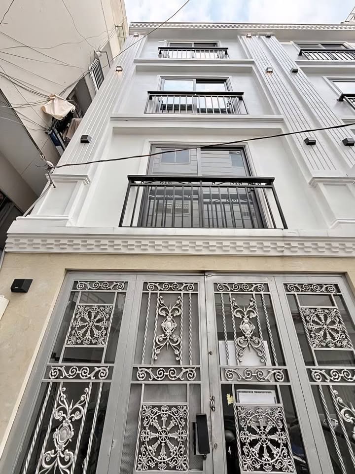 Nhà Mặt Tiền Lê Lai Tân Bình 84m² - 12.x Tỷ - Thang Máy, 9PN, Thu Nhập 55tr/th