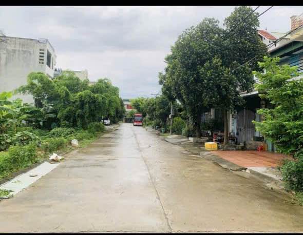 Đất nền phân lô Phố Hưng Thịnh 94.5m² - Đường to ô tô tránh nhau!