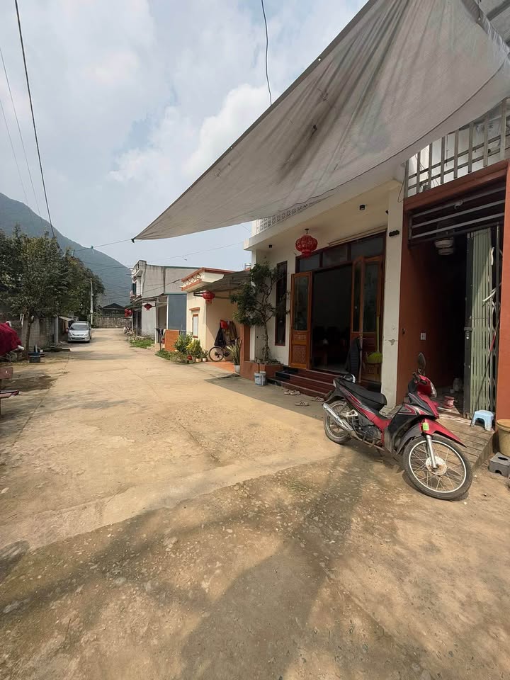Bán Đất Thổ Cư 160m² Tại Đồng Văn, Hà Giang - Giá 800 Triệu, Ô Tô Tận Nơi