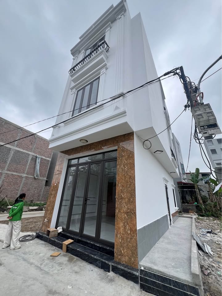 Nhà 3 Tầng Phương Lung, Hải Dương - 42m² Hướng Bắc, Giá 2 Tỷ