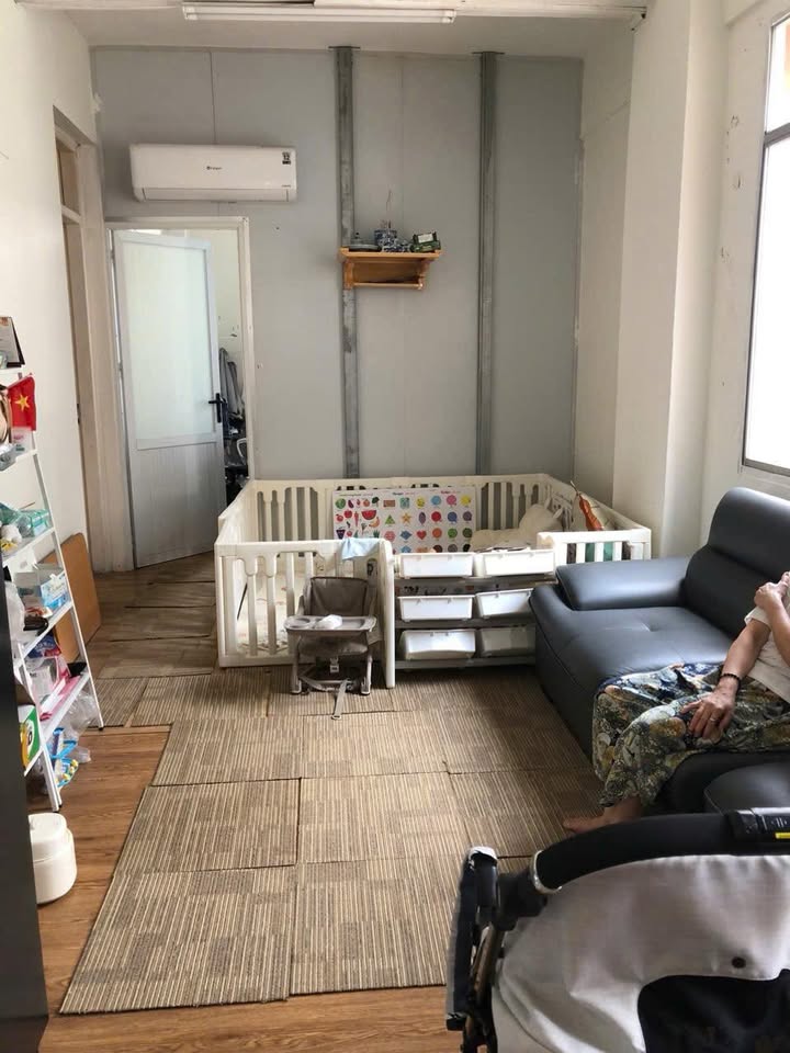 Căn hộ Trung Hòa Nhân Chính 60m² giá 10.5tr - Bàn giao ngay