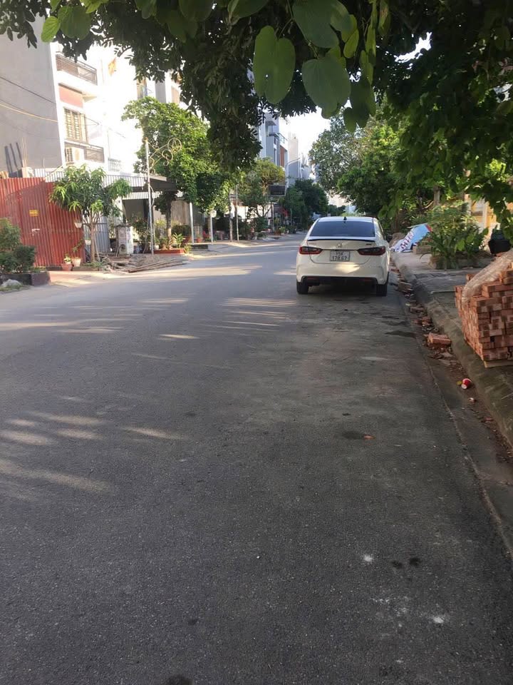 Nhà mặt phố Nguyễn Bỉnh Khiêm 100m² - Vị trí đắc địa kinh doanh ngay!