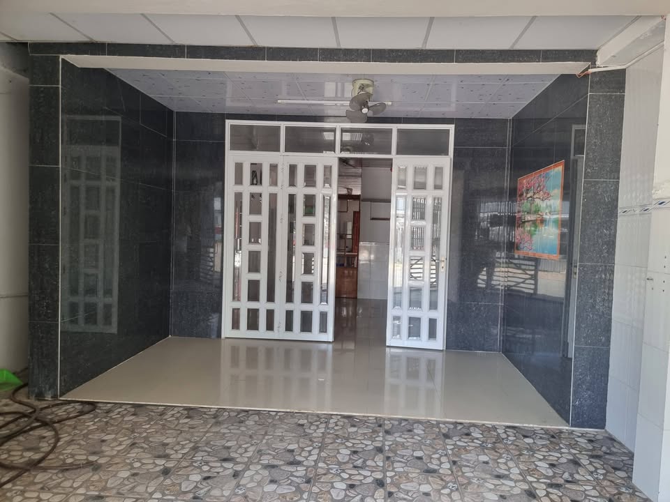 Nhà Mặt Tiền Kinh Doanh Phường 7, Trà Vinh - 220m² Giá 3.5 Tỷ