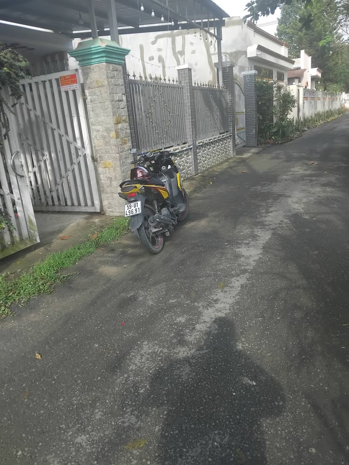 Nhà Mặt Tiền Củ Chi 136m² - 2.2 Tỷ, Sân Ô Tô, 3PN, Gần QL22