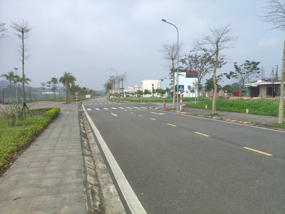 Bán Gấp Đất Nền 2 Mặt Tiền KĐT Evergreen - 120m² Sổ Đỏ, Kinh Doanh Đa Ngành